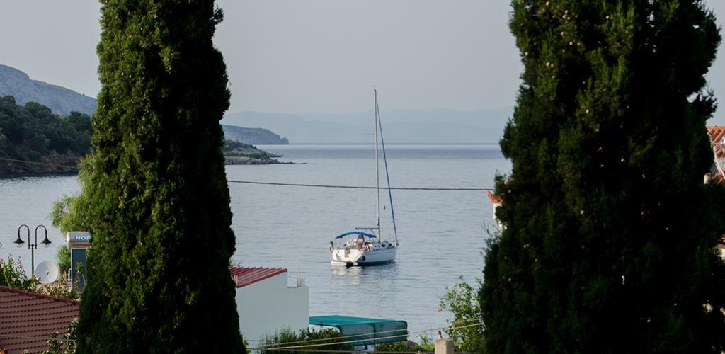 Athina Aparthotel Kerveli